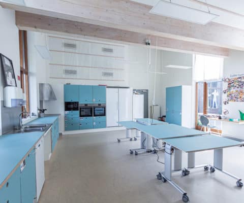 Ultima-K-kirkebækskolen-indretning-1