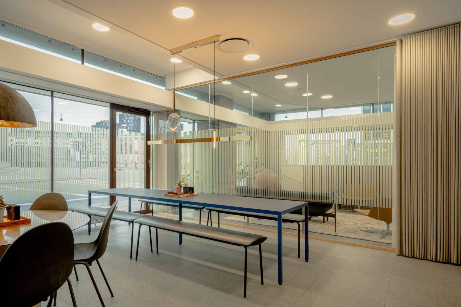 Ordnung, Shellhuset Bredformat-7