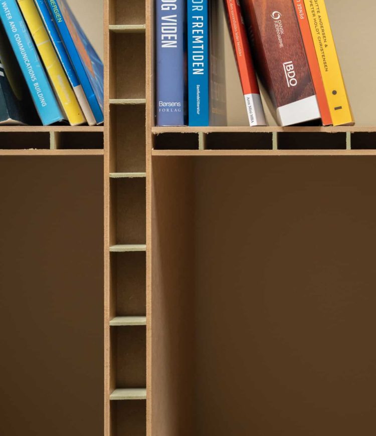 Viegand Maagøe, Vertikalt-11