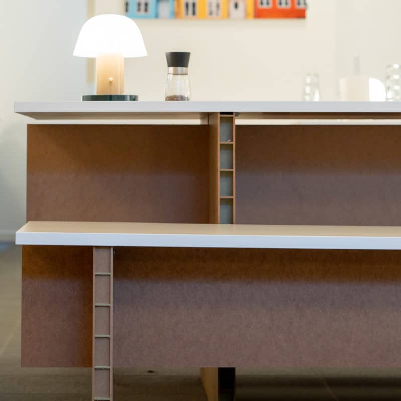 Viegand Maagøe, Vertikalt-4