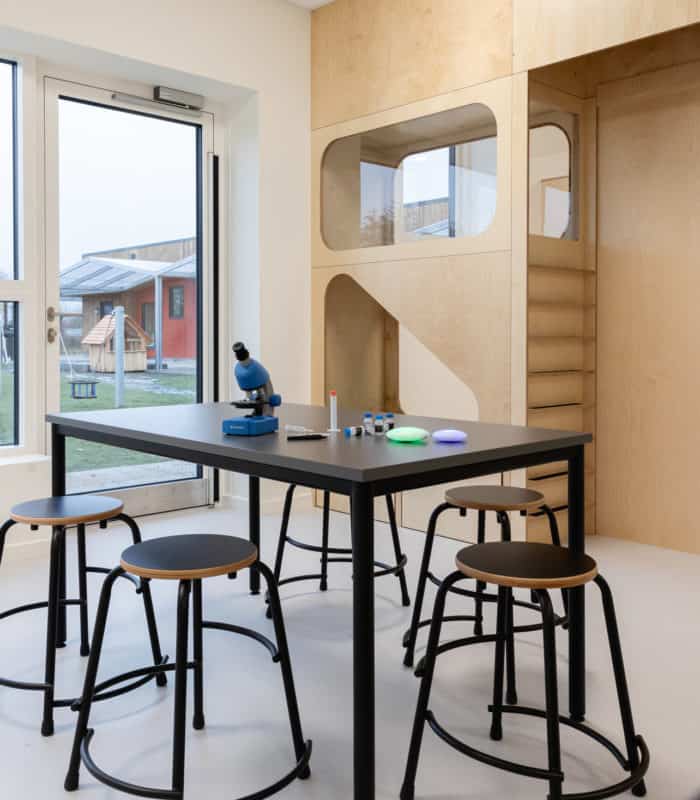 9-1-bornehuset-nordlys-indretning-case-65