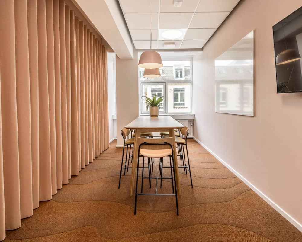 2_2_gardinfabrikken-inventar-ultima-k-4